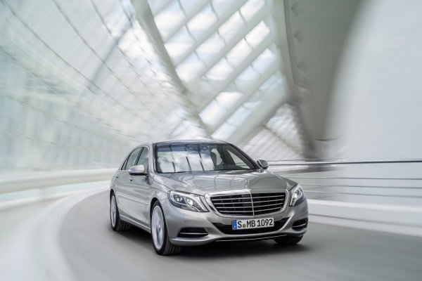 Новият Mercedes-Benz S-Class (W222)
