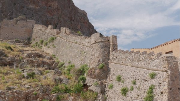 Крепостната стена