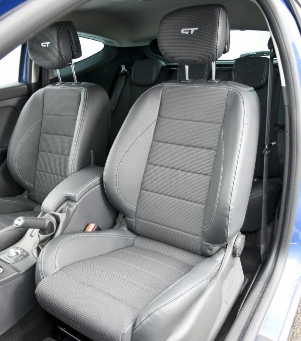 Renault M&eacute;gane GT 220