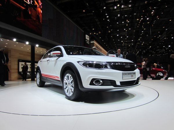 Qoros 3 City SUV