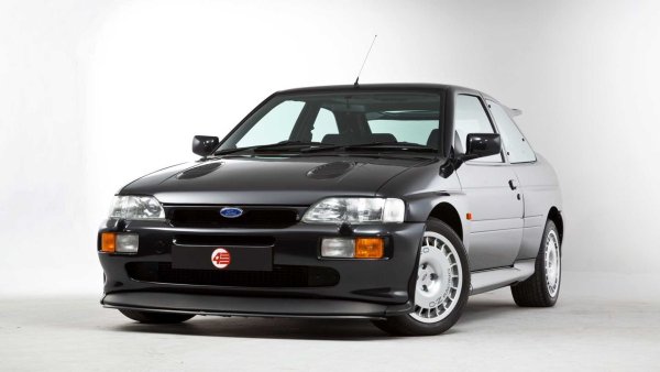 Месечни търсения в Google – 685 500

Публикация в Intsgram – 278 807

Хаштаг в Tik Tok – 68,2 милиона

Крайна оценка – 8.85
