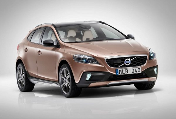 V40 Cross Country