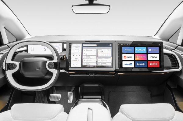 Компанията Independent Electric Vehicles от САЩ, създадена преди 5 години, представи първия си модел, който не е с познатата мултимедия, а със системата Vehicle Integrated Computer (VIC) с Windows. На нея може да се работи като на истински комптър, като е оборувана с всички нужни за това системи.