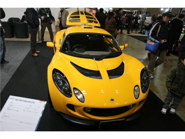 Half Way Lotus Exige, оборудван с Honda VTec двигател / Токио 2009