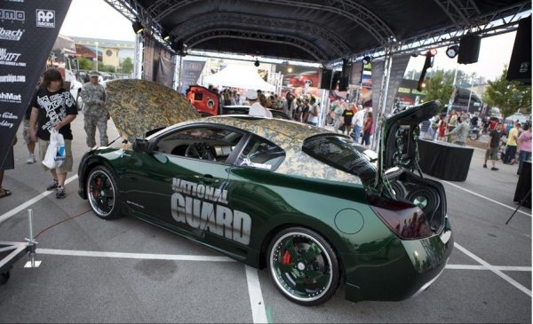 Тунинг изложението HIN Night Shift в Северна Калифорния