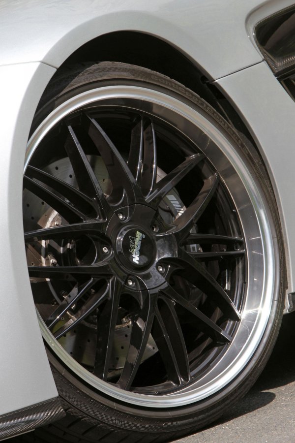 Mercedes SLS AMG от INDEN Design