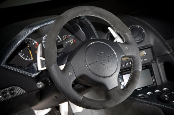 Murcielago LP710 - продукт на тунерите от Edo competition и дизайнера Christian Audigier