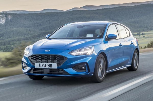 Сривът при Ford всъщност започна още преди пандемията. Само допреди четири години компанията бе втора по пазарен дял, отстъпвайки само на VW. Сега е изпреварена дори от премиум брандовете. Продажбите през 2020 са 210 000, което е 44% спад, и орязва пазарния дял с още 6 десети от процента. 
