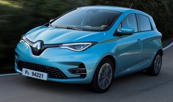 Компанията ускорява доста темпото през юли, до голяма степен благодарение на новите субсидии за електромобили, които облагодетелстват нейния Zoe. Спадът на годишна база е 39%, при общо 335 000 продажби. 
