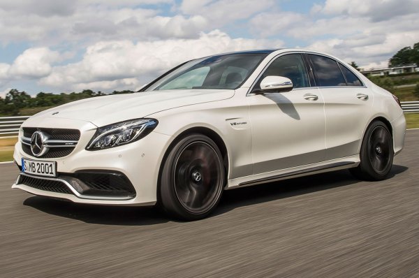Mercedes-Benz C63 AMG S / Mercedes-Benz C63 AMG