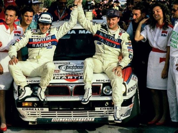 През 1988 HF 4WD печели първите две ралита от календара, но след това идва ред на наследника й - HF integrale 8v. Тя вече е с доста по-големи калници и колела (16x6 вместо 14x5). Мощността се увеличава до 185 коня благодарение на по-големия турбокомпресор Garrett T3. Резултатът: 10 победи от 11 старта в Световния рали шампионат и нова пилотска титла, този път за Биазион (на снимката вдясно). 
