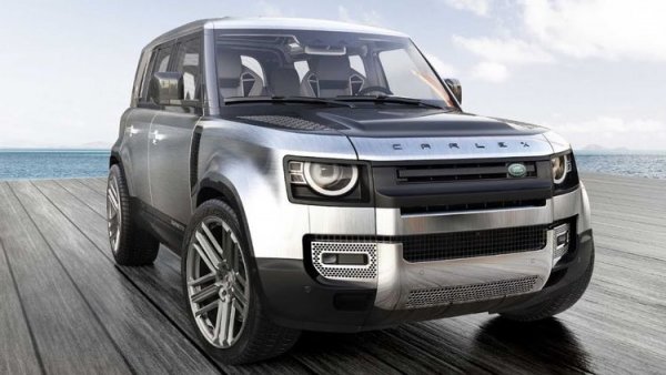 Британският производител Land Rover предлага Defenders от 1983 година, като това се превърне в един от най-разпознаваемите модели на марката. Новото поколение излезе през миналата година, като излезе в две версии – 90 и 110. Сега предстои излизането на по-малък вариант с индекс 80. От компанията все още не са обявили двигателите му, но вероятно това ще бъдат 2,0-литров турбо-мотор с 4 цилиндъра, който развива 249 к.с., както и 3.0-литров агрегат с 6 цилиндъра.