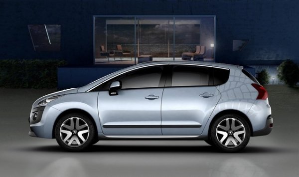 Peugeot Prologue: известно е само, че Prologue е задвижван от хибридна система с комбинирана максимална мощност от 200 к.с. (147kW)