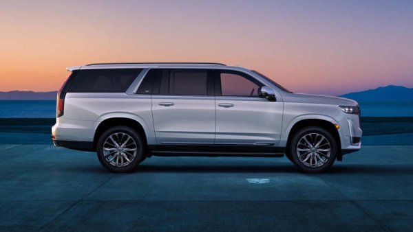 Средна амортизация след пет години: 58,5%

Средна ценова разлика спрямо нов: 63 885 долара
