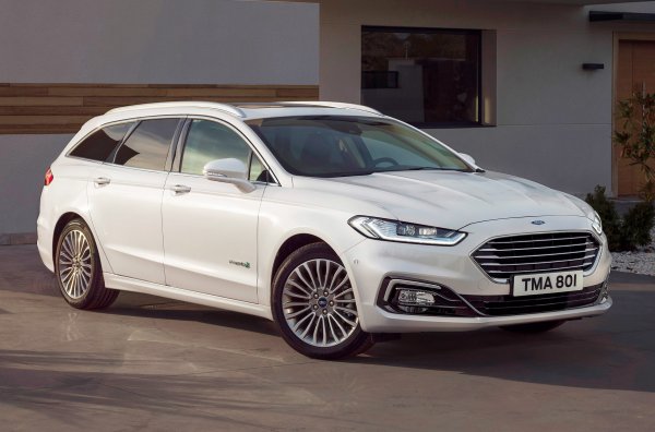 Четвъртото поколение на Mondeo за Eвропа напусна конвейера в испанския град Валенсия, като малко не достигна на модела да се задържи 30 години в производство. Причината за спирането му е нарастващата популярност на кросоувърите и електрическите автомобили. Моделът няма да получи наследник, а компанията ще се насочи към производството на хибридни превозни средства.