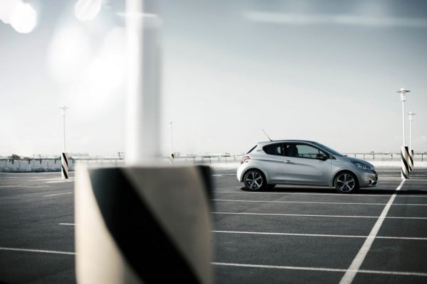 Peugeot 208 Ice Velvet