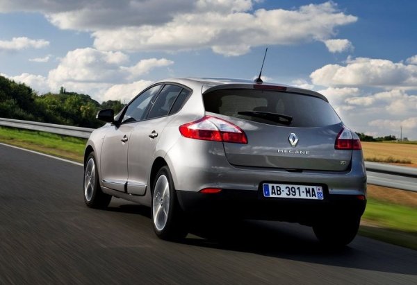 37.4 процента от автомобилите с дефекти

среден пробег - 153 000 км
