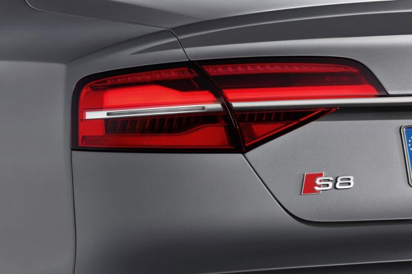Обновените Audi A8/S8