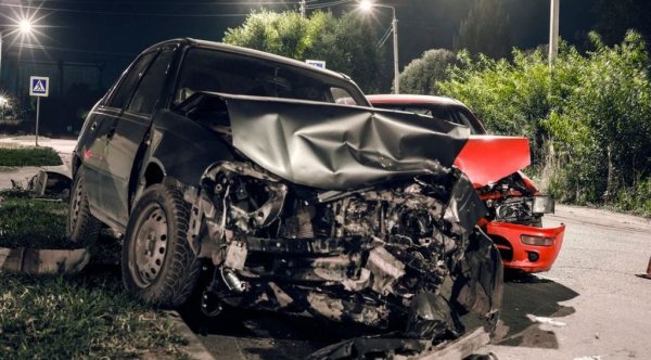 Глобата при проба, показала над 1.1 промила, е 1200 евро, с отнемане на книжката за 180 дни и отнемане на регистрационните номера. По преценка на властите може да се прибегне и до криминално преследване, с възможност за ефективна присъда от 2 месеца до 5 години затвор. 
При повторно нарушение глобата е 4,000 евро, книжката се отнема за 10 години. 
