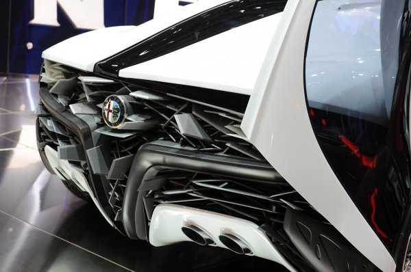 Alfa Romeo Pandion от Bertone / Женева 2010