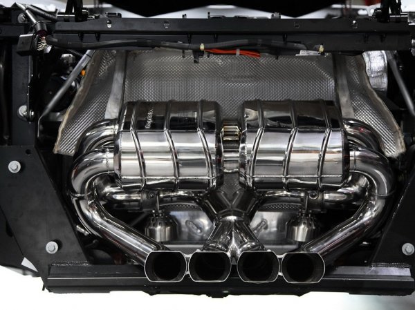 Aventador by Capisto