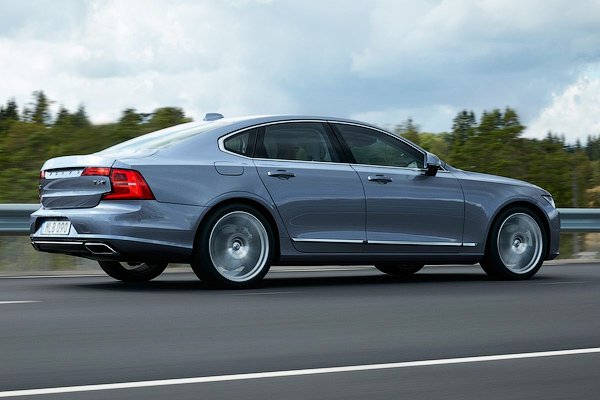 Volvo S90