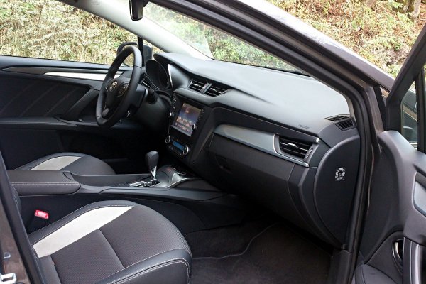Toyota Avensis 1.8 Valvematic CVT
