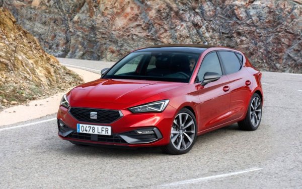 Испанският бранд на VW има 7% ръст спрямо 2020 (когато основните му пазари в Южна Европа бяха в тежки локдауни), и на практика изравнява постижението си от 2017 година. Пазарният дял се е увеличил с три десети. 

Пазарен дял: 3.4%
Продажби през 2017: 400,329
