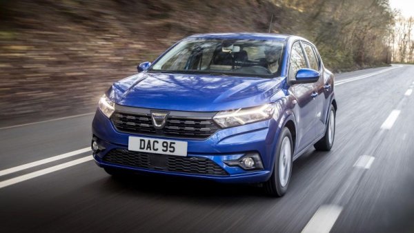 Лъчът светлина за Renault идва от дъщерната румънска марка, която записва 1.3% ръст на годишна база, най-вече благодарение на новото Sandero, което е в Топ 3 на най-продаваните модели за годината. 

Пазарен дял: 3.5%
Продажби през 2017: 461,470
