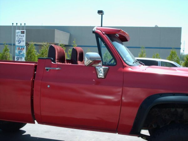 Пикап-кабриолет? Защо не