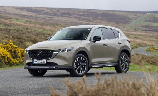 Причина за оценката: един от най-икономичните и надеждни дизелови двигатели в Европа.

Предимства: реална консумация 6-7 л/100 км; тих дизел, комфортно пътуване; евтино обслужване.

Слабости: чувствителност към нискокачествено дизелово гориво (трябва да се зарежда на брандирани бензиностанции).

Ликвидност на пазара втора ръка: един от най-популярните автомобили сред употребяваните кросоувъри.
