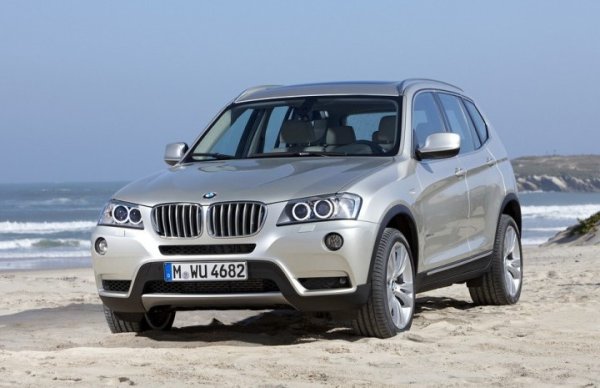 Причина за оценката: най-добрият баланс между динамика и издръжливост сред премиум дизелите.

Предимства: двигателите B47 и N57 имат голям ресурс; отлично управление; здраво окачване (след 2014).

Слабости: разходите за ремонт са по-високи от средните; необходими са качествени грижи и масло.

Ликвидност на пазара втора ръка: X3 е един от най-популярните премиум SUV модели на вторичния пазар през 2024-2025 г.
