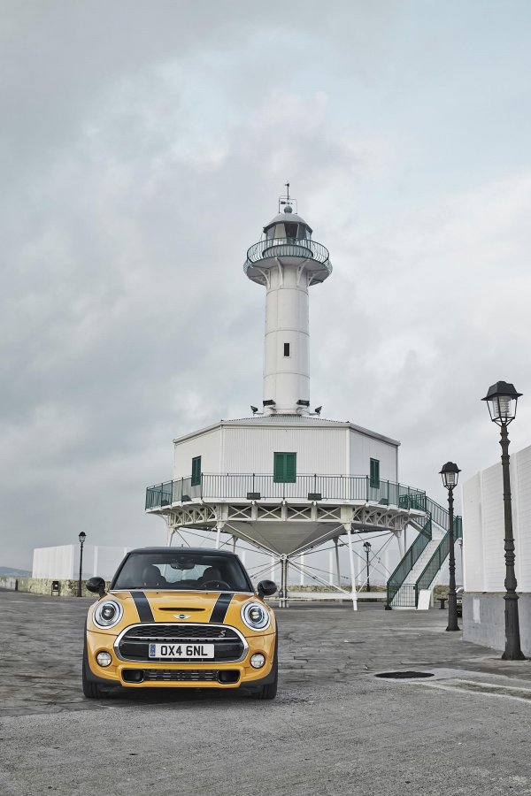 Новото MINI
