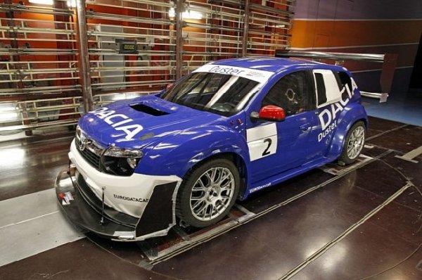 Dacia Duster No Limit (850 к.с. от Nissan GT-R) - състезателен вариант за състезанието Pikes Peak International Hill Climb