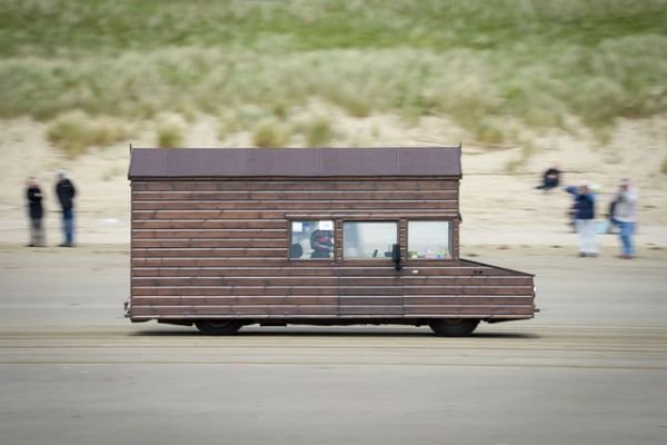 Колиба от Volkswagen Passat