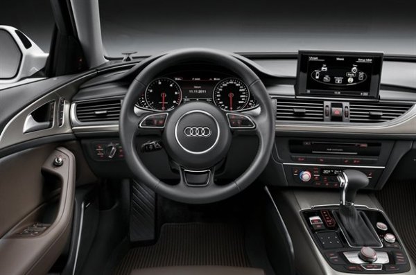 Audi A6 Allroad 2012