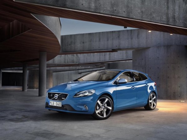 Volvo V40 R-Design 