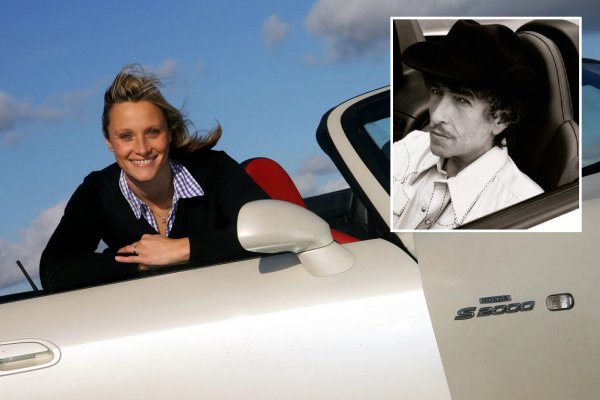 Няколко доста популярни познавачи в света на автомобилния спорт са избирали S2000 за личен автомобил. Сред тях са звездата от NASCAR Даника Патрик, актьорът от Star Trek Крис Пайн, бившият шампион от F1 Дженсън Бътън, който запази своя екземпляр дълго след като престана да има служебни взаимоотношения с Honda, бившата водеща на Top Gear и Fifth Gear Вики Бътлър-Хендерсън, и... нобеловият лауреат за литература и жива легенда на рок музиката Боб Дилън. 
