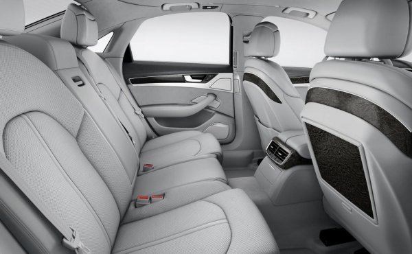 Обновените Audi A8/S8