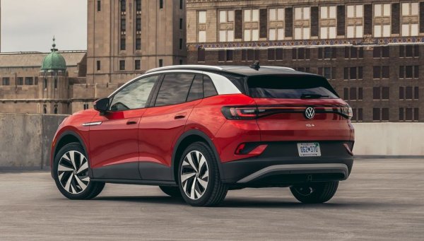 11. Opel Corsa - 45 (-49%)
12. VW ID.4 - 37 (-49%)
12. VW ID.7 - 37 (нов модел)
14. Mercedes EQE - 35 (13%)
15. MINI Cooper - 33 (10%)
16. Audi Q4 - 31 (-33%)
17. BMW iX2 - 31 (нов модел)
18. Hyundai Ioniq 6 - 31 (-14%)
19. BMW iX1 - 29 (-59%)
20. Volvo C40 - 28 (47%)
20. Toyota bZ4X - 28 (-51%)
