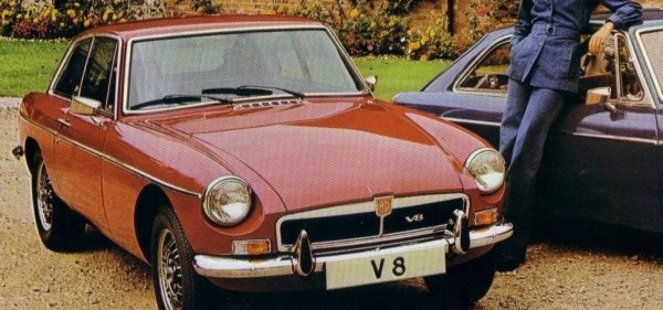 MGB е архетипът на малкия английски роудстър. Със сладкото си лице, малкия си размер и четирите си цилиндъра, малкият кабриолет е много популярен от пускането си на пазара през 1962 г. До 1980 г. са продадени над 500 000 бройки. Той е и вторият най-продаван роудстър в историята след Mazda MX-5.

Покрай успеха на модела е пусната версия купе, GT, а след това и шестцилиндров вариант. Докато стандартният двигател развива едва над 90 к.с., новият предлага 140! Всичко това без прекалено много подобрения по шасито, което според някои е претоварено от допълнителното тегло на предния мост. 
