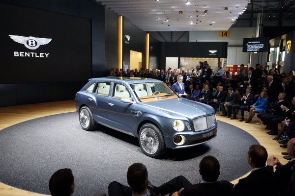 Женева 2012 / Bentley EXP 9 F SUV