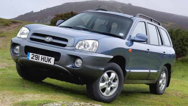 Първото поколение е практичен и надежден кросоувър. Просторен и с добра проходимост, но и със значителен разход.

Плюсове: просторен салон; надежден; добра проходимост.

Минуси: повишен разход на гориво; няма добра управляемост.
