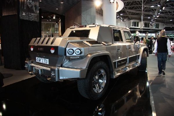 Dartz Iron Diamond - първият в света SUV създаден за жени от жени