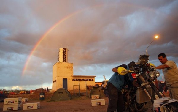 Рали Дакар, което заради нестабилната ситуация в Африка, вече се провежда в Южна Америка.