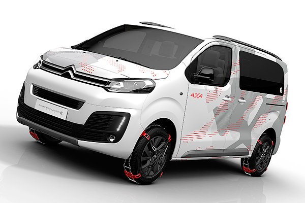 Space Tourer 4X4 &Euml; Concept