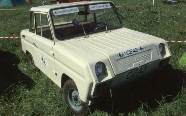 Ерата на моторизираните карети в Европа отминава още през първата половина на 60-те години на миналия век. В СССР обаче през 1970 г. започва производството на С3Д, който все още беше оборудван с двутактов 0,35-литров мотор с охлагдане от вентилатор и мощност 12 к.с. По-късно мощността е увеличена до 14 к.с. Скоростната кутия е 4-степенна, а спирачките са хидравлични. С3Д се произвегжда до 1997 г. успоредно с Ока, чието производство в завода в Серпухов отнема доста време и изглежда, че с него производството на &bdquo;подавтомолите&ldquo; приключва завинаги, но...
