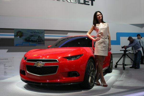 Момичетата на автосалон Женева 2012