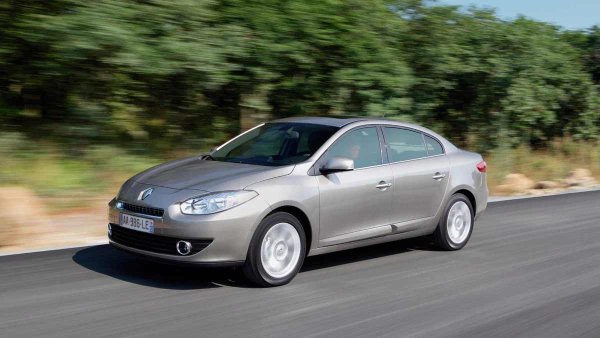 Години на производство: 1998-2021

Монтира се на: Renault Megane, Fluence, Clio, Kangoo, Scenic, Modus; Dacia Duster, Logan, Sandero; Nissan Almera, Terrano

Този 16-клапанов бензинов двигател е разработен от инженерите на Renault още в края на 90-те години. След като претърпя няколко подобрения, той запазва основните си предимства - феноменална издръжливост и способност да работи с най-посредствения бензин.
