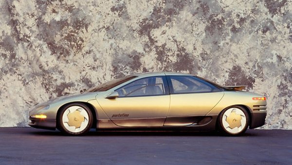 Труден въпрос. Може би Egoista от 2013 или пък Pregunta от 1998, но в крайна сметка избираме Portofino от 1987 година. Странни врати, странен дизайн, 4-местен автомобил с двигател отзад.
